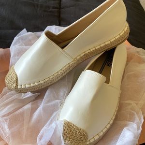 NWT SHEIN super cute slip on